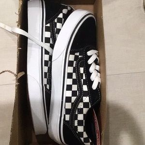 Kids Checkered old skool vans